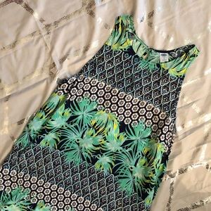 🎀 Old Navy Tropical Tank